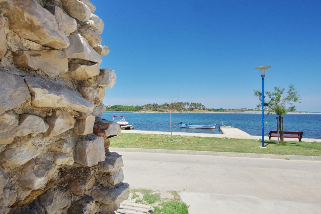 Apartments Piazza Nin Εξωτερικό φωτογραφία
