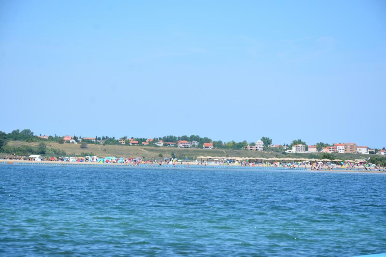 Apartments Piazza Nin Εξωτερικό φωτογραφία