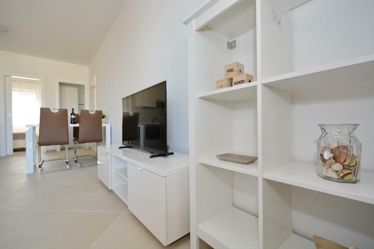 Apartments Piazza Nin Εξωτερικό φωτογραφία