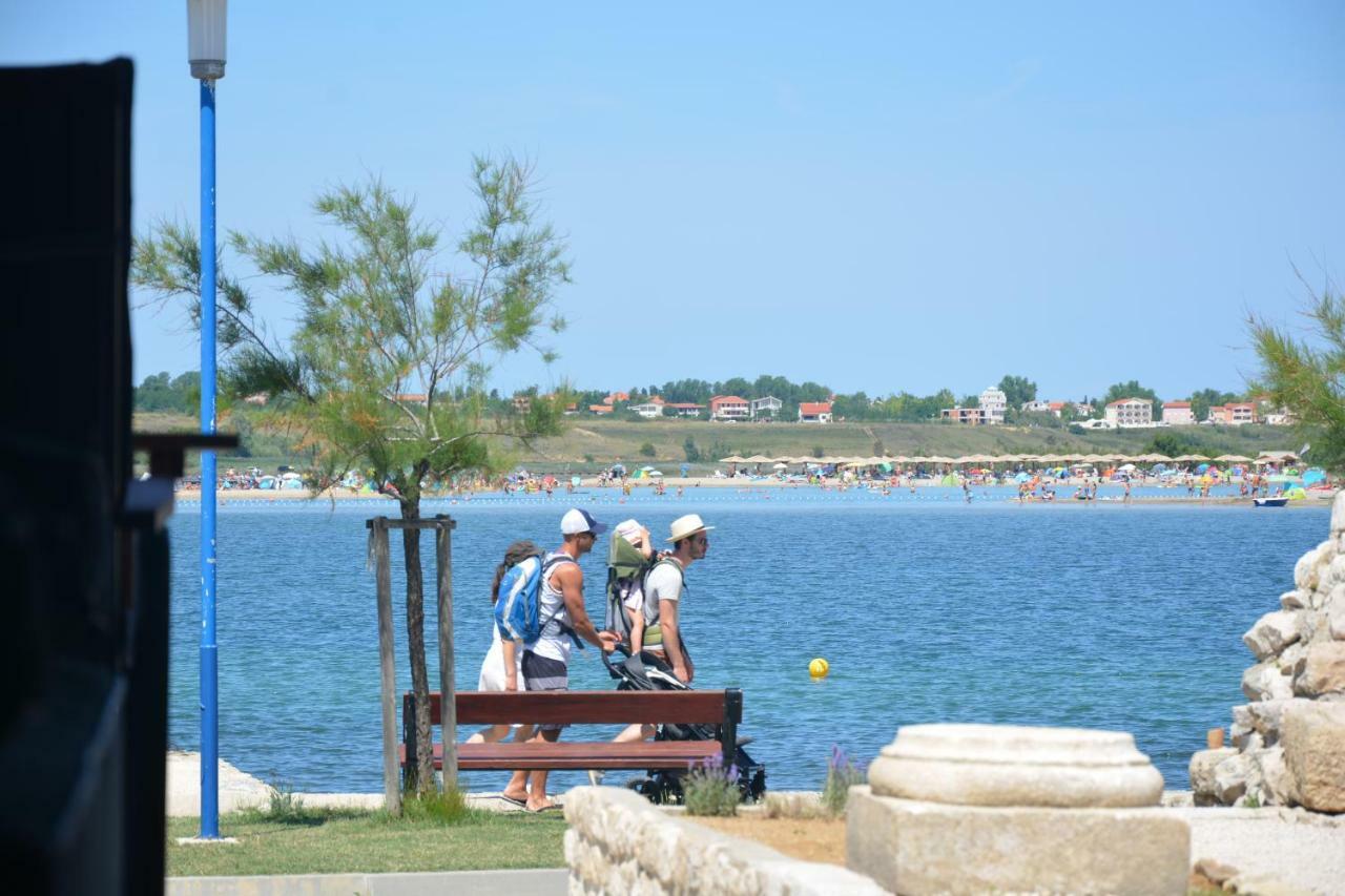 Apartments Piazza Nin Εξωτερικό φωτογραφία